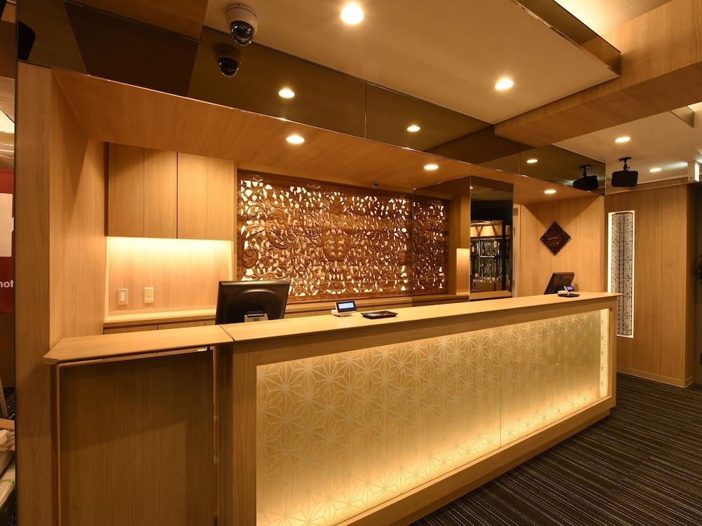 Capsule Hotel Anshin Oyado Premium Resort Kyoto Shijo Karasuma Exterior photo
