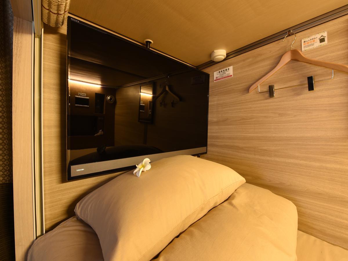 Capsule Hotel Anshin Oyado Premium Resort Kyoto Shijo Karasuma Exterior photo